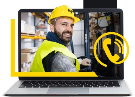 Operário em notebook